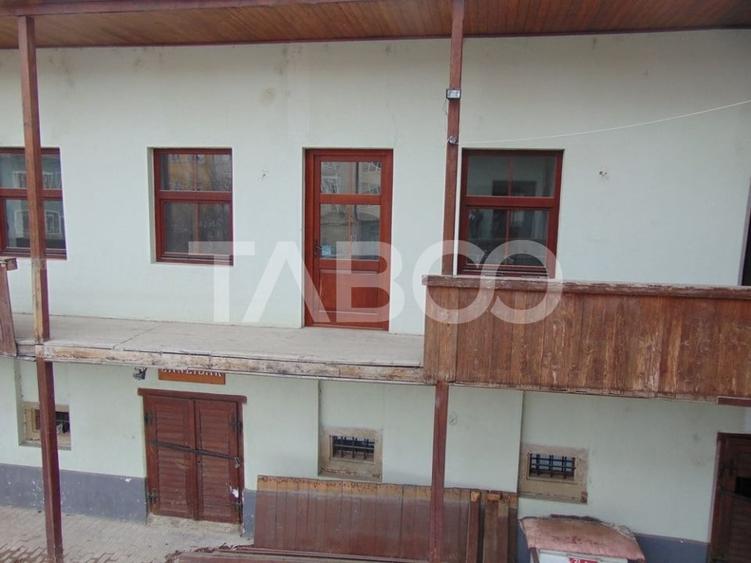 Pensiune cu 19 camere de inchiriat in Sibiu zona Centrala - 12