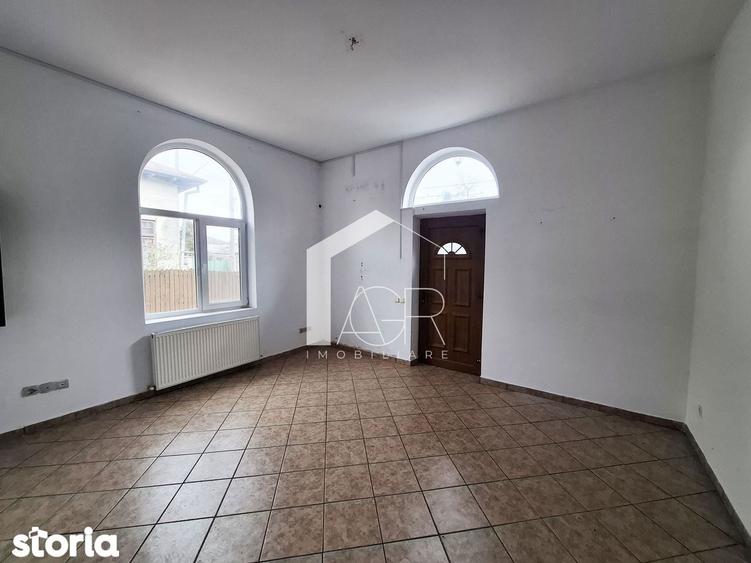 Casă cu 4 camere cu Teren 234 Mp în Transilvaniei