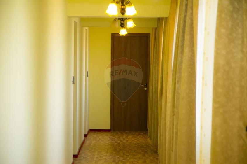 Hotel de vanzare la cateva minute de Podul Mogosoaia –Cu 40 de camere - 34