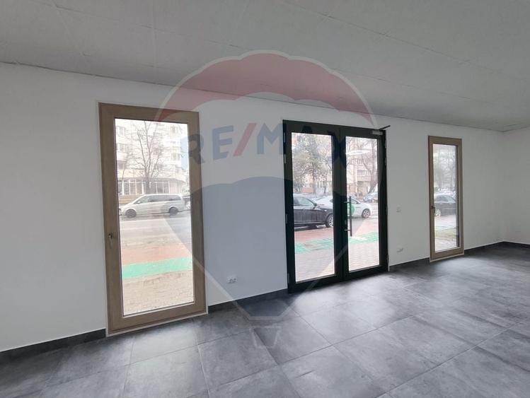 Spațiu comercial de 80mp în zona Burdujeni - 9