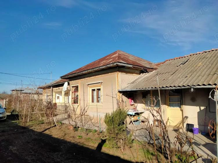 Casa de vanzare - 1
