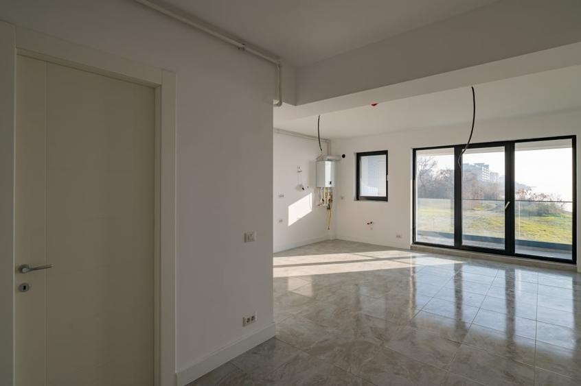 2 camere Mamaia | Private Lake- bloc 2025| Vedere frontala la lac, la 5 m de apa - 7