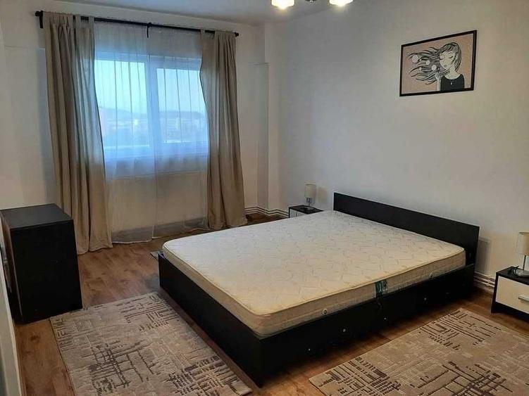 Apartament cu 2 camere decomandat în Drumul Carului