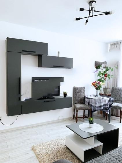 Dristor, bl.reabilitat,parter/8,Prima inchiriere,Amenajat ,loc parcare,mobilat - 1