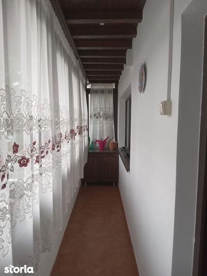 Apartament 4 cam B-dul Poitiers,et 1 - 1