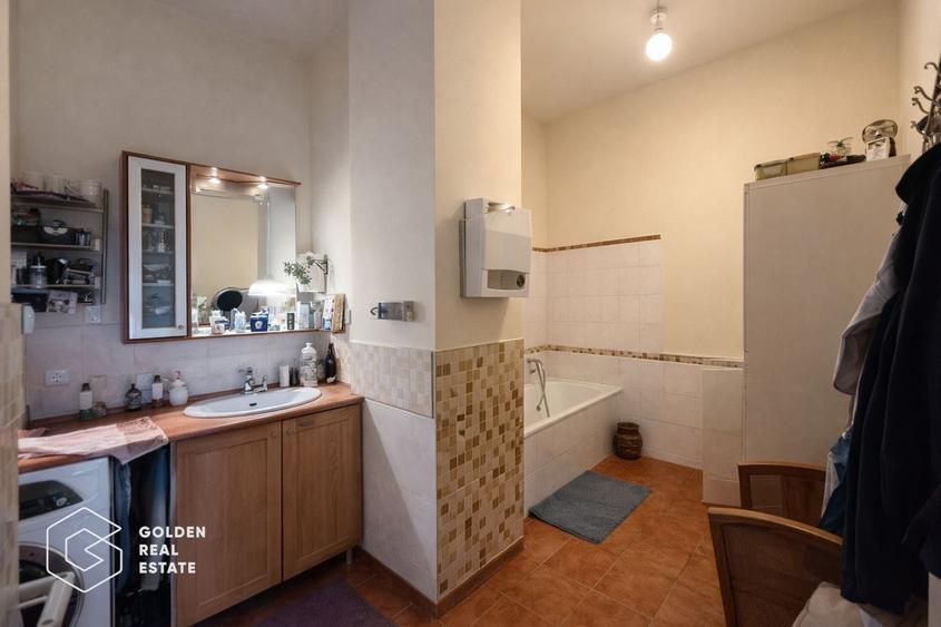 Casă individuală cu 2 apartamente de vânzare, lângă Hotel Ambasador – Dâmbovița, - 7