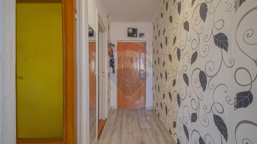 Apartament cu 3 camere de vanzare pe Mircea cel Batran - 3