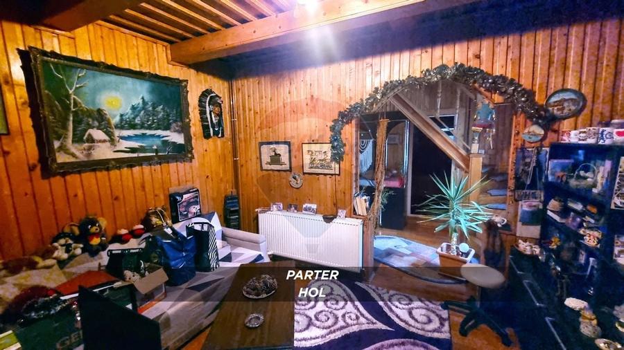 Casă / Vilă cu 10 camere de vânzare în SIGHETUL MARMATIEI zona Central - 33