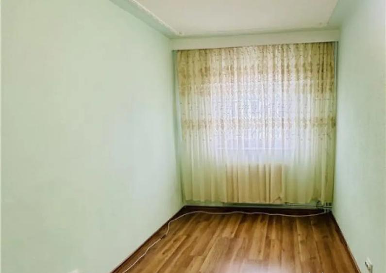 Camin primitor si luminos, decomandat, etaj intermediar, As - 3