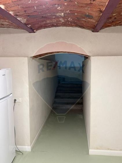 Spatiu comercial de inchiriat 40 mp, in zona Decebal - 15