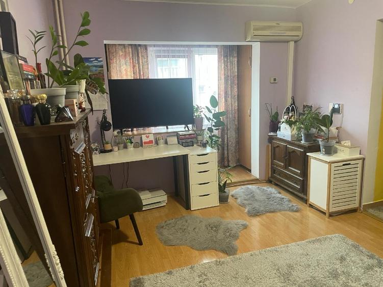 Închiriez garsonieră- 250 euro - 6