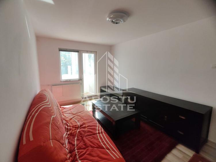 Apartament cu 3 camere, proaspat renovat, zona Dacia - 4