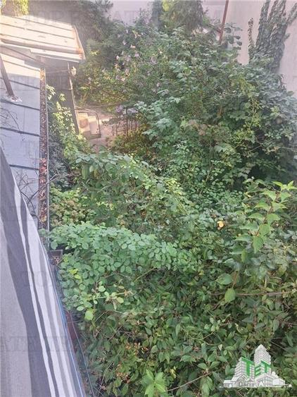 Apartament cu teren privat in proprietate. stefan cel mare - 14