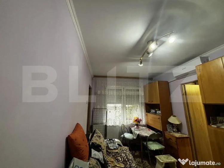 Apartament de vanzare, cu 3 camere, 48 mp, zona Micro 14 - 4
