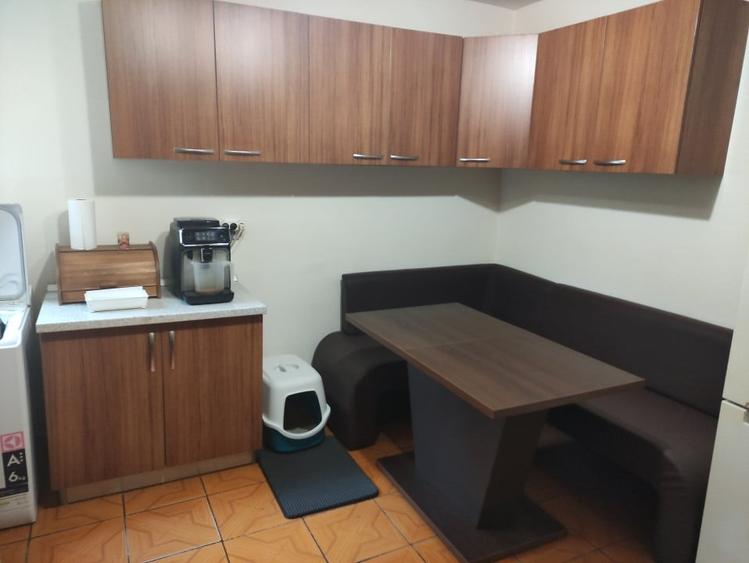 Apartament cu 3 camere decomandat, mobilat în Faleza Nord