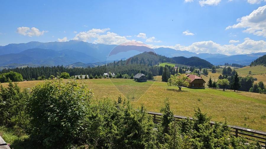 Teren la inaltime, 1034mp, Fundata- cea mai inalta localitate din tara - 2