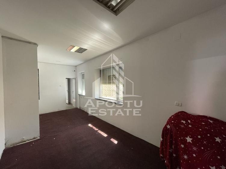 Spatiu comercial, 255 mp + curte betonata, Ronat - 8