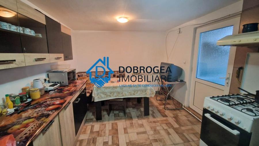 ZONA PODGORIILOR - CASA 3 CAMERE, SUPRAFATA 94 MP, CENTRALA GAZ - 13