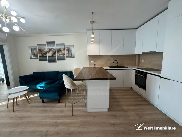 Apartament cu 3 camere semidecomandat, mobilat în Zorilor