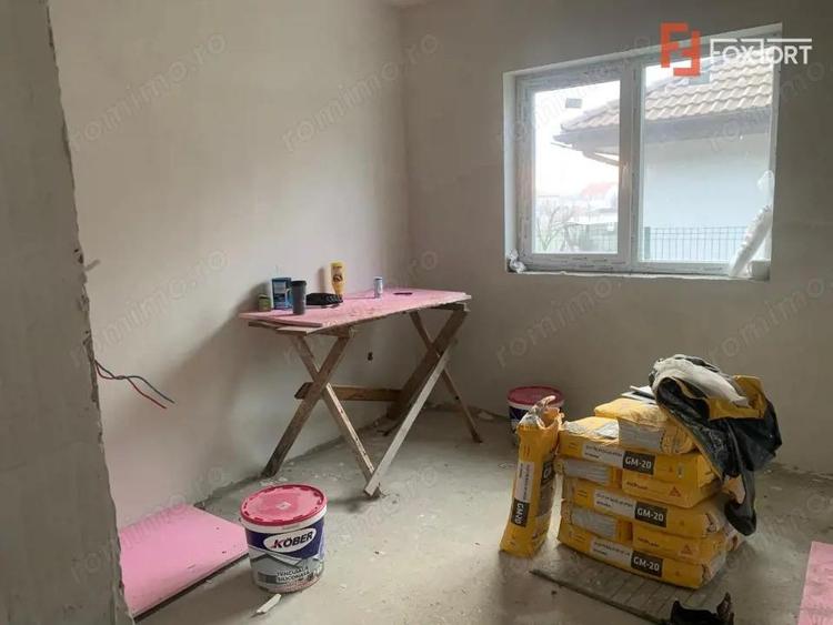 Duplex cu 3 camere si teren de 365 mp, zona Sag - 13