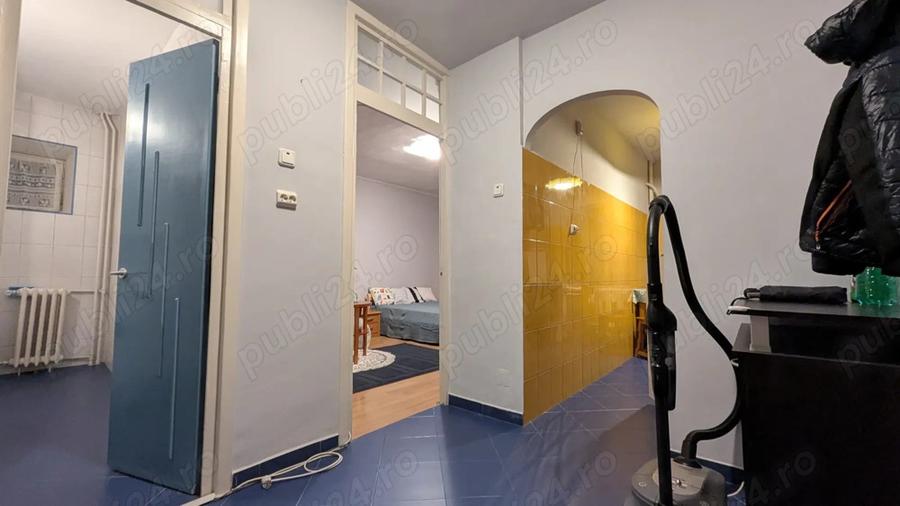 Garsoniera spatioasa in zona centrala - 4