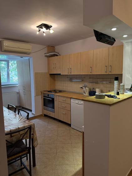 Apartament de inchiriat 3 camere - Militari - 2