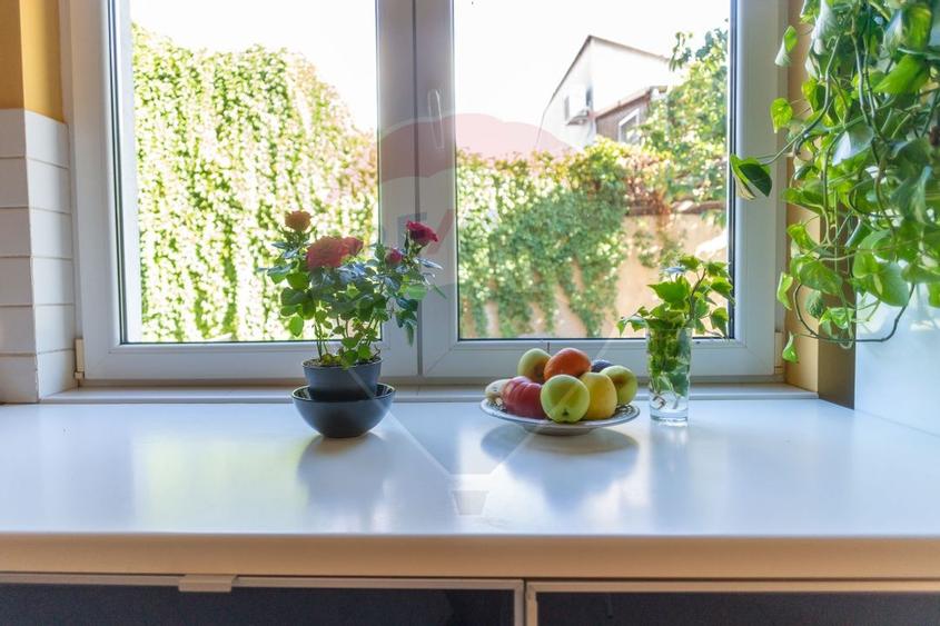 Casă / Vilă, 10 cam., potrivit azil batrani sau clinica - 31