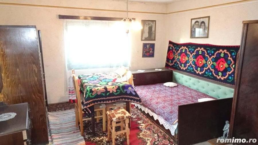 Vand casa curte si gradina in Branisca (la 15 Km de Municipiul Deva), suprafata de teren 2245 mp - 5