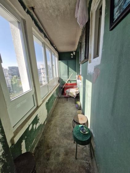 Apartament cu 2 camere la 400 de metri de statiile de metrou Dristor1 si 2 - 12