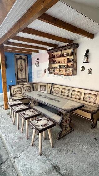 Reședință cu farmec aparte în inima Cisnădioarei - 15