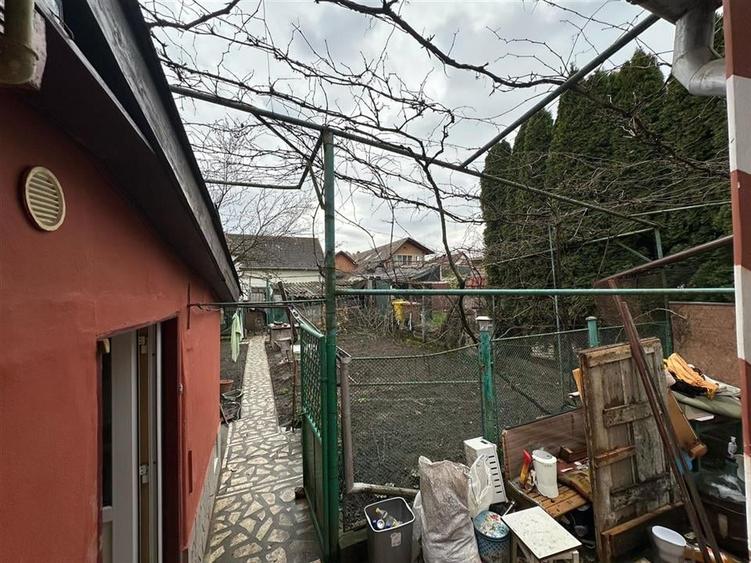 Casa individuala cu  3 camere si 360 mp teren zona Aviatiei - 21