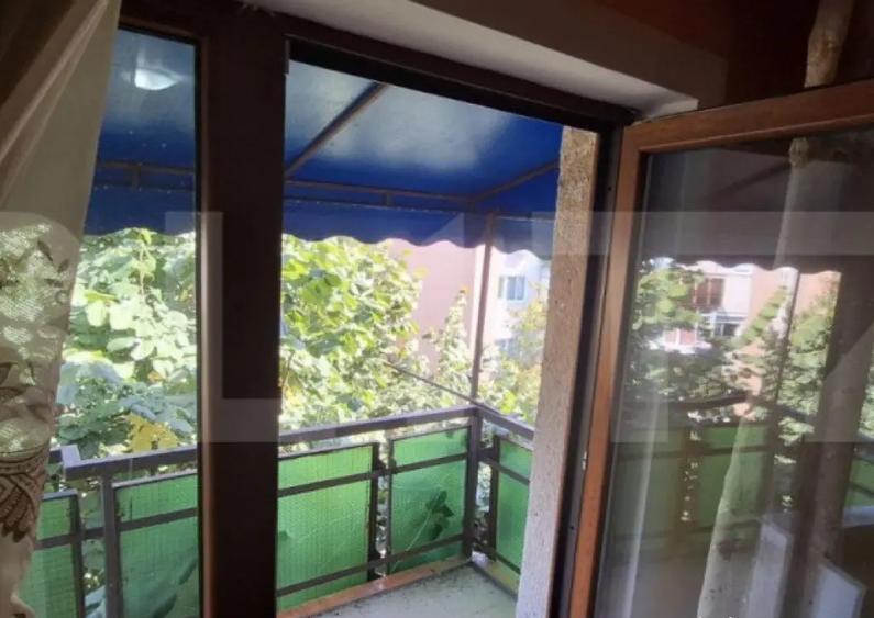 Apartament 2 camere , cu 2 balcoane ?i pivni?a , zona Micr - 7