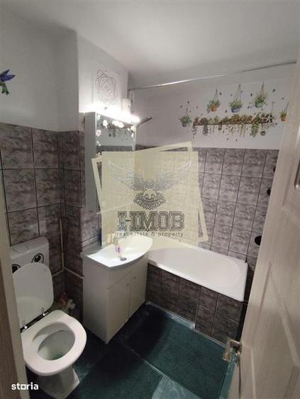 Apartament cu 3 camere decomandat, mobilat în Calea Poplăcii