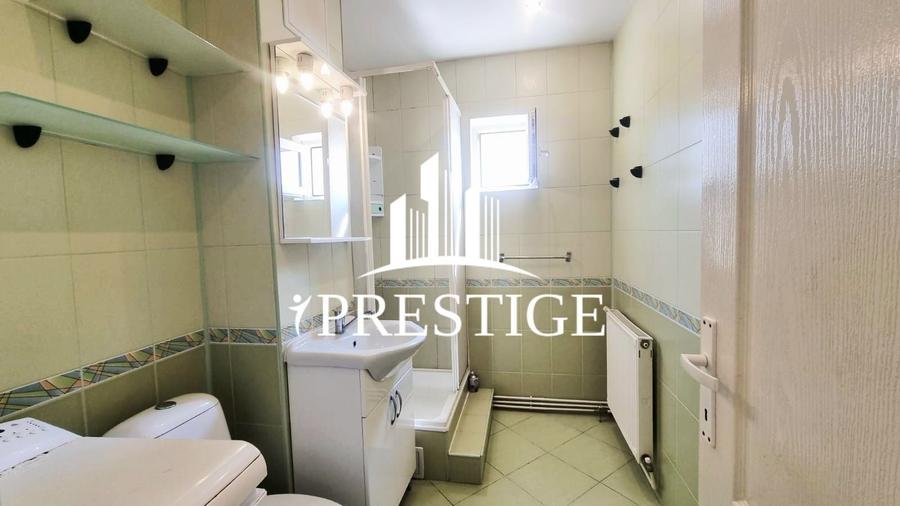 Apartament cu 3 camere decomandat, mobilat în Calea Dumbrăvii