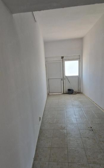 Spațiu comercial, de 600 mp, în Ultracentral