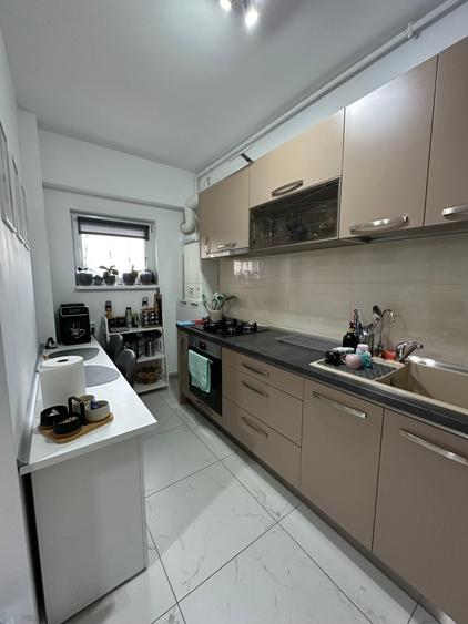Apartament cu 2 camere semidecomandat în Dudești