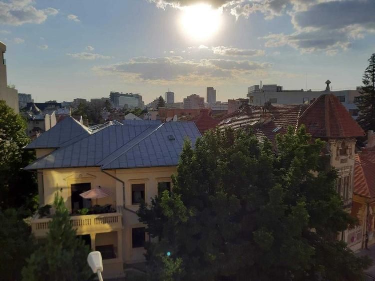 Apartament cu 2 camere decomandat în Ultracentral