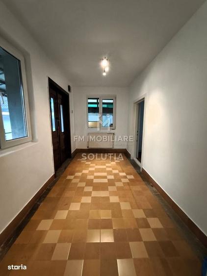 Casă cu 3 camere cu Teren 255 Mp în Central