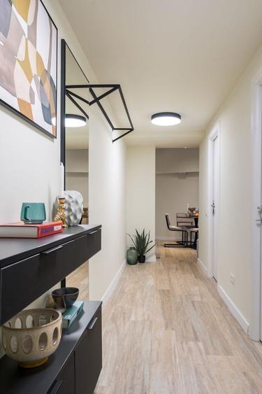 Apartament cu 2 camere semidecomandat, mobilat în Cișmigiu