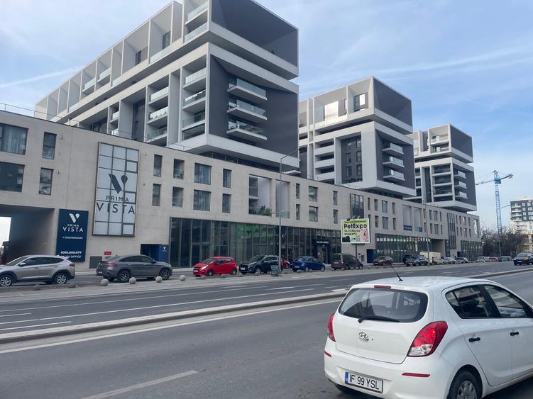 Spațiu comercial, de 265 mp, în Lacul Tei