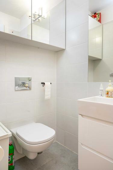 Apartament cu 2 camere semidecomandat în Pipera