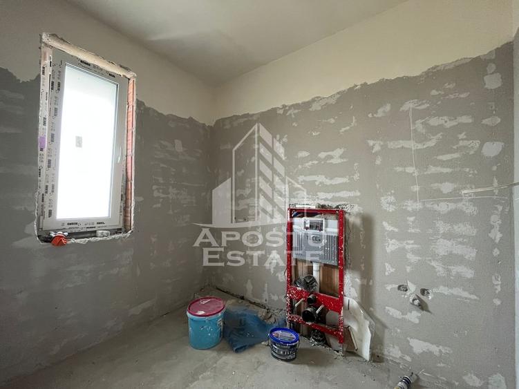 Duplex cu 4 camere cu Canalizare în Urseni