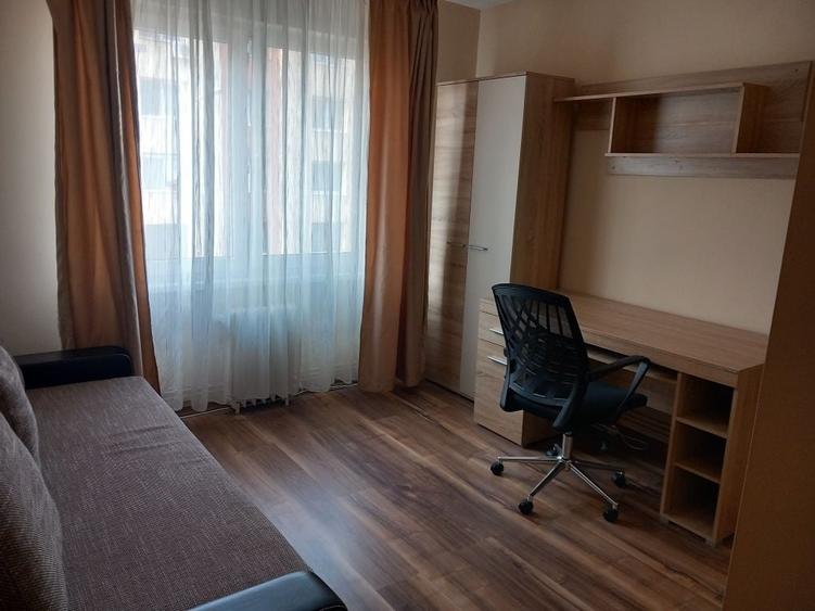 Apartament cu 2 camere decomandat în 7 Noiembrie