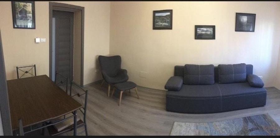 Casă cu 2 camere în Pârneava
