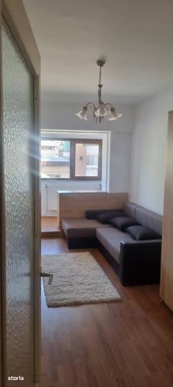 Apartament cu 3 camere decomandat în Ultracentral