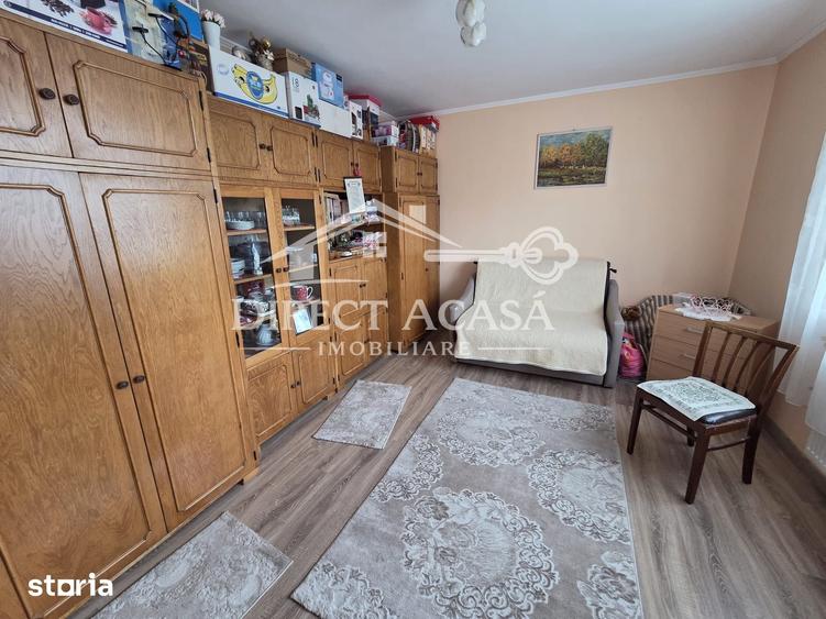 Garsonieră decomandată în Central