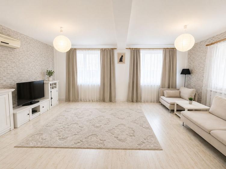 Casă cu 4 camere în Berceni