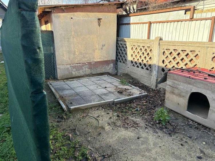 Proprietar vand garsoniera (33 mp), curte proprie (50 mp), Tineretului - 14