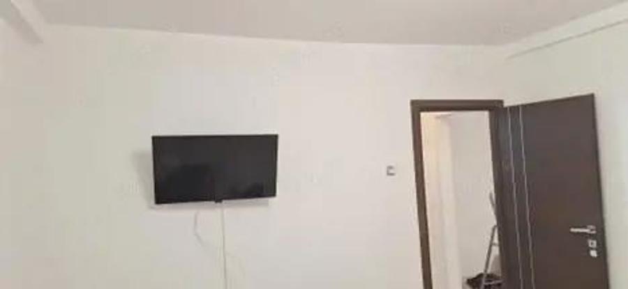 Vand apartament central, complet renovat cu centrala proprie - 7