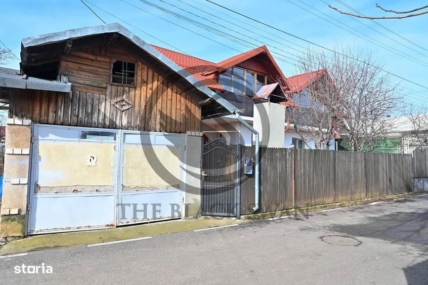 Casa cu 7 camere de vanzare | Zona Centrala, Baicoi | Comision 0% - 5